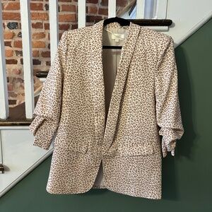 Leopard print blazer